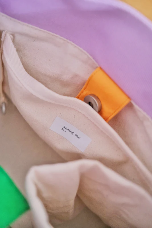 Analog No.4 Medium Tote Bag (Limited Edition) - Image 11