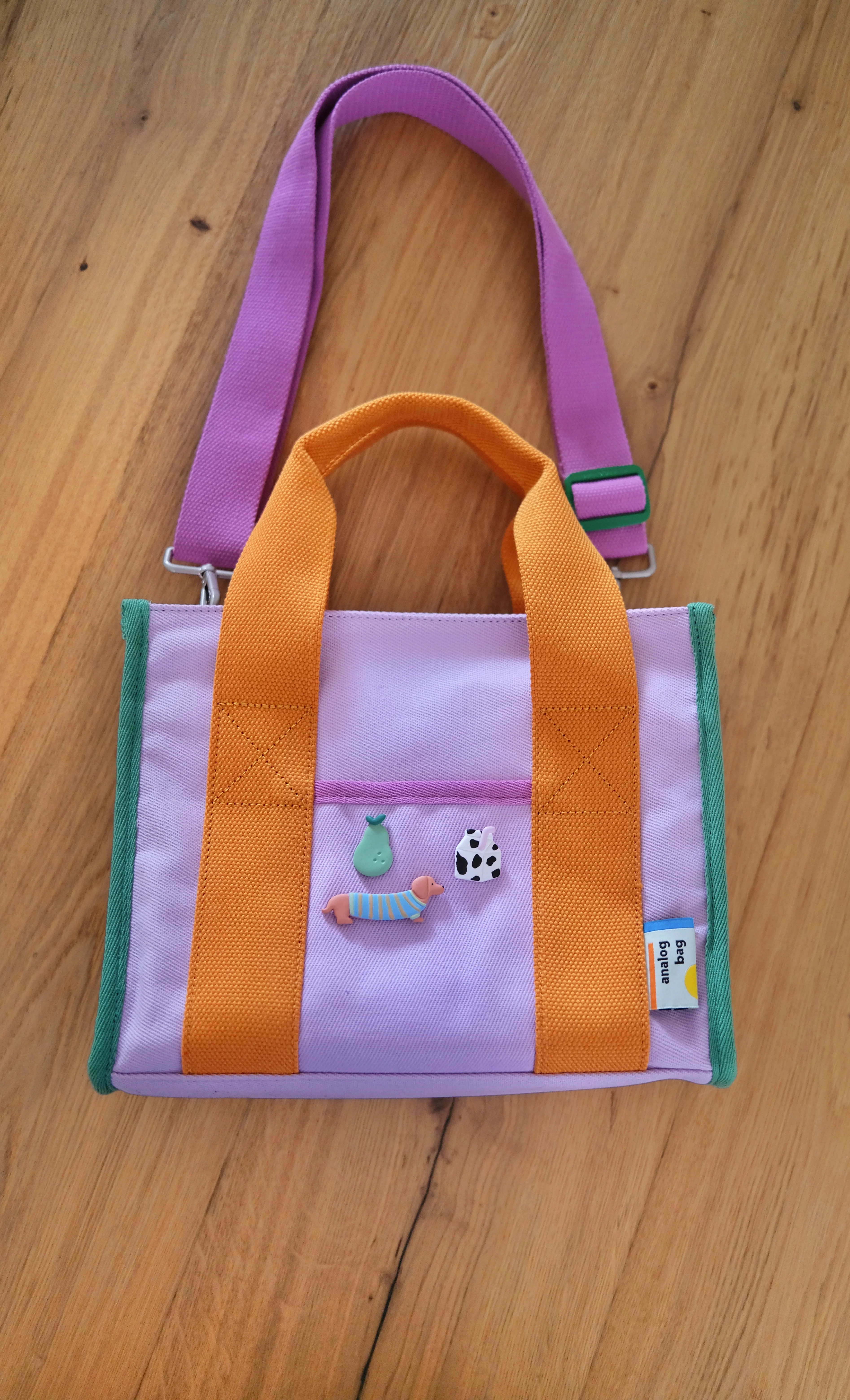 Analog No.4 Medium Tote Bag (Limited Edition) - Image 12