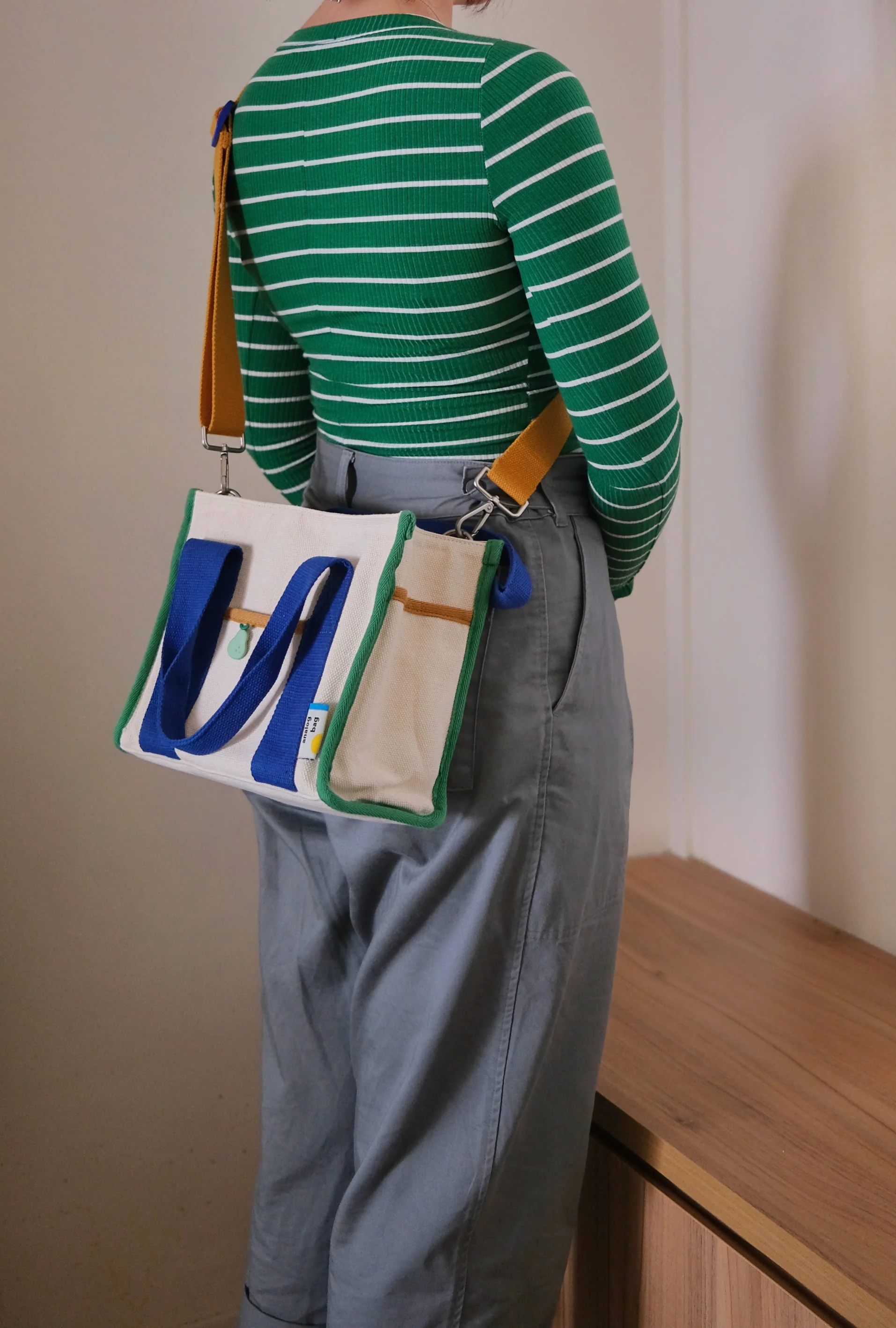 Preorder: Analog No.1 Medium Tote Bag  (Water Repellent Canvas) v3 - Image 3