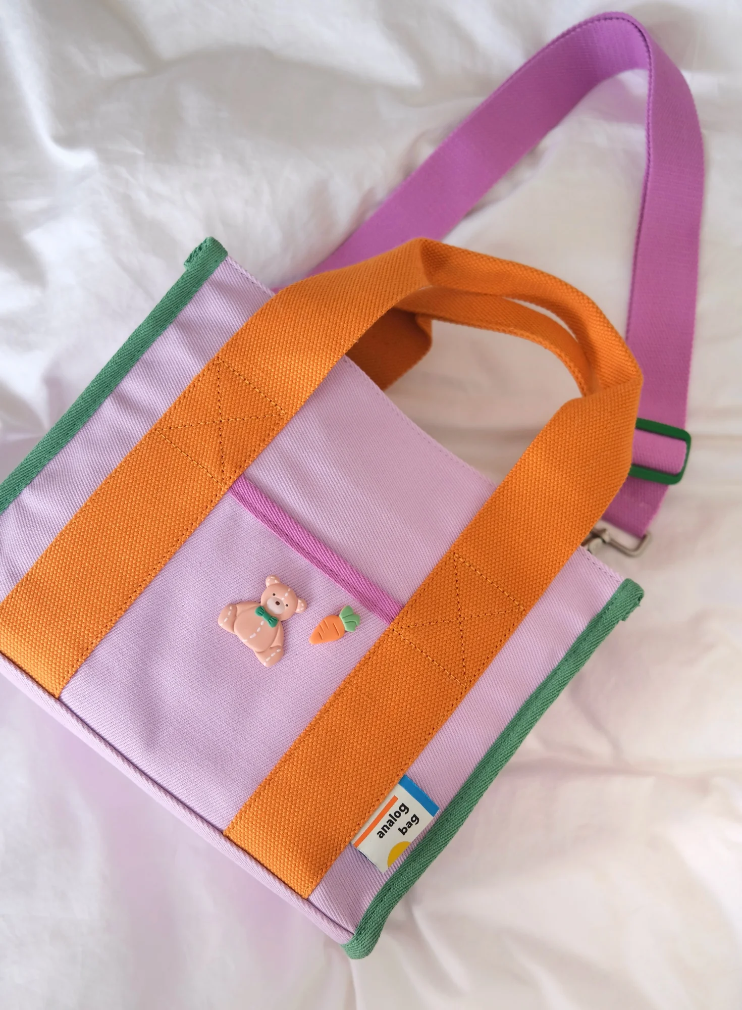 Analog No.4 Medium Tote Bag (Limited Edition) - Image 7