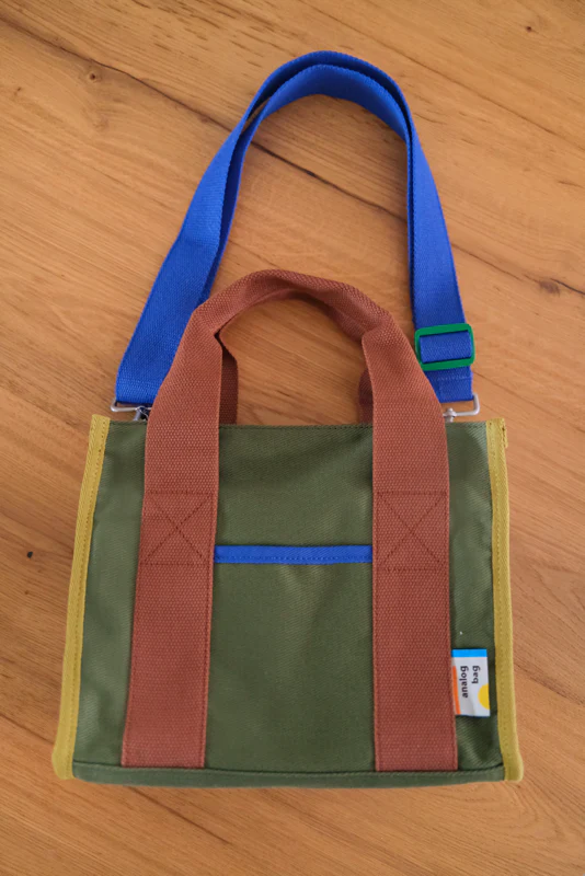 Analog No.6 Medium Tote Bag (Limited Edition) - Image 13