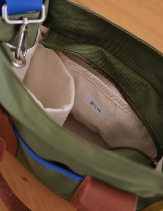 Analog No.6 Medium Tote Bag (Limited Edition) - Image 19