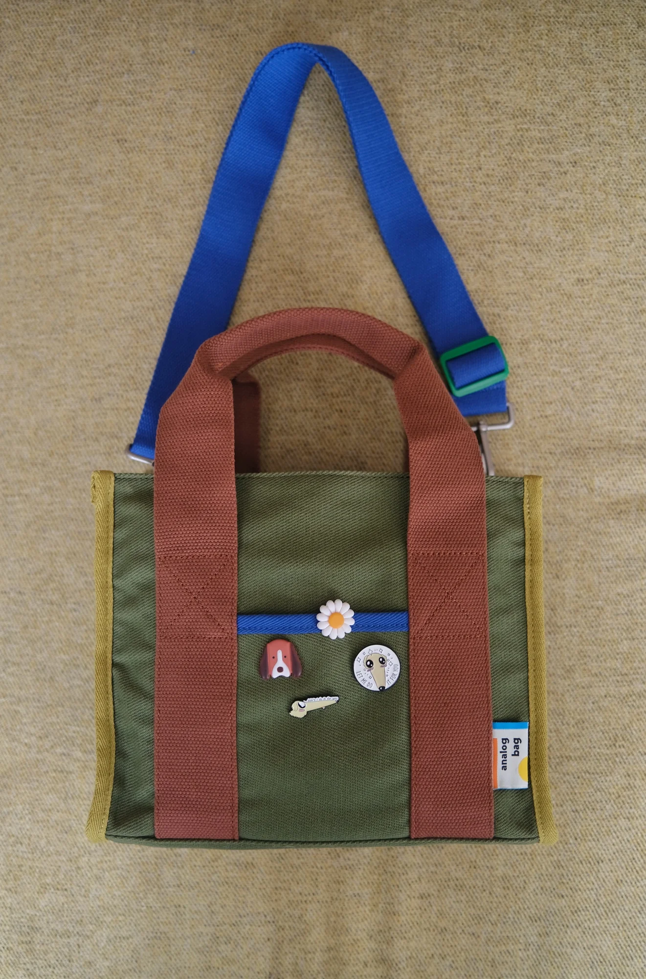 Analog No.6 Medium Tote Bag (Limited Edition) - Image 6