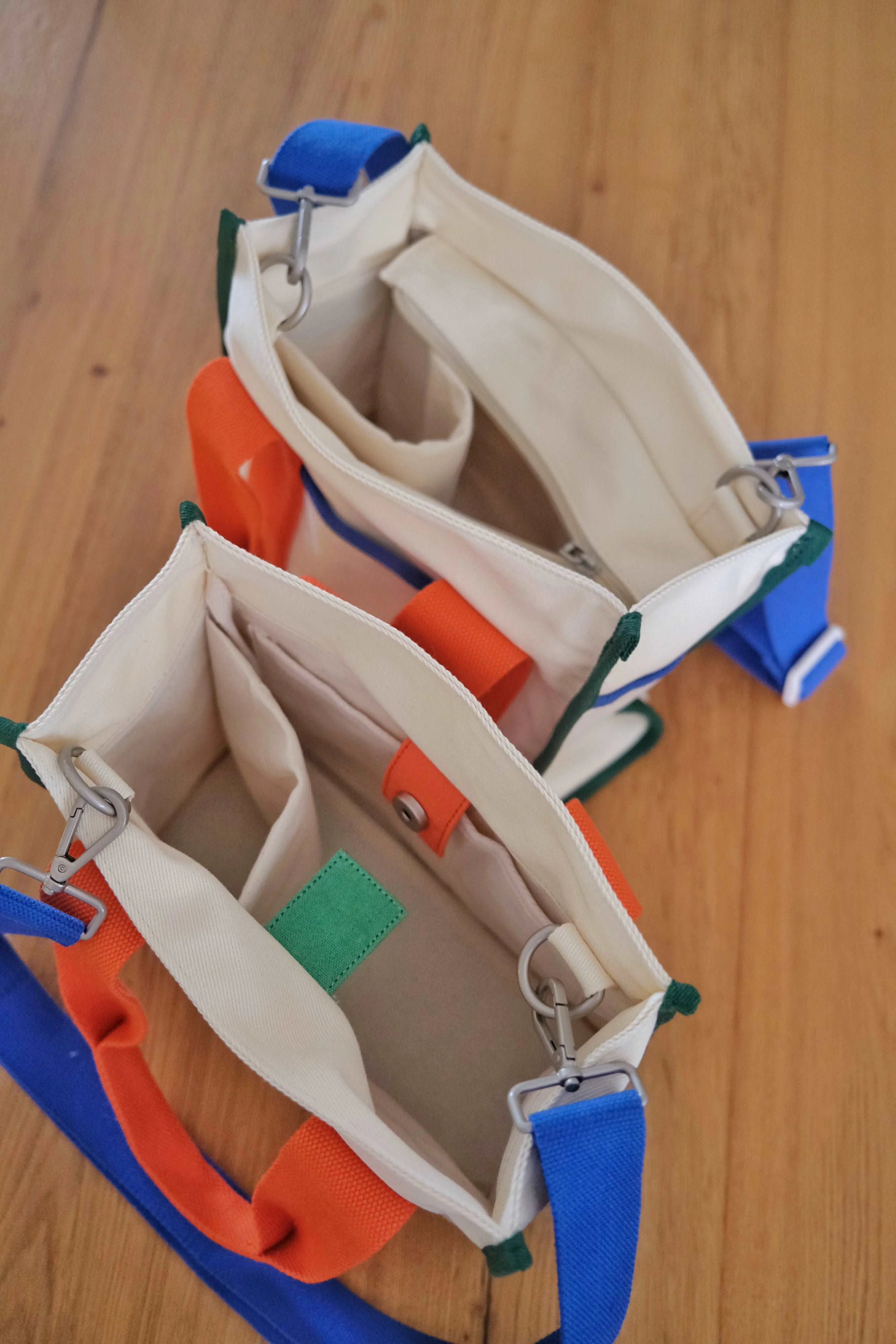 Analog No.16 Medium Tote Bag (Limited Edition) - Image 10