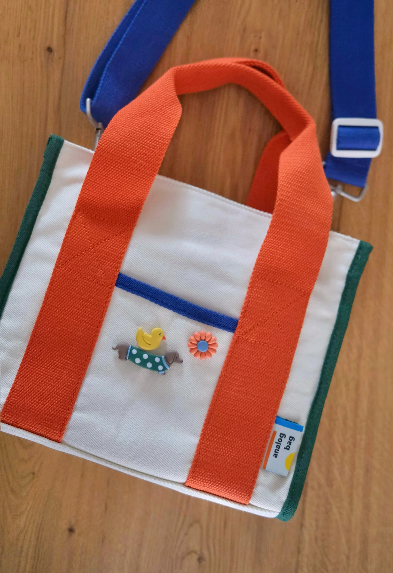 Analog No.16 Medium Tote Bag (Limited Edition) - Image 11