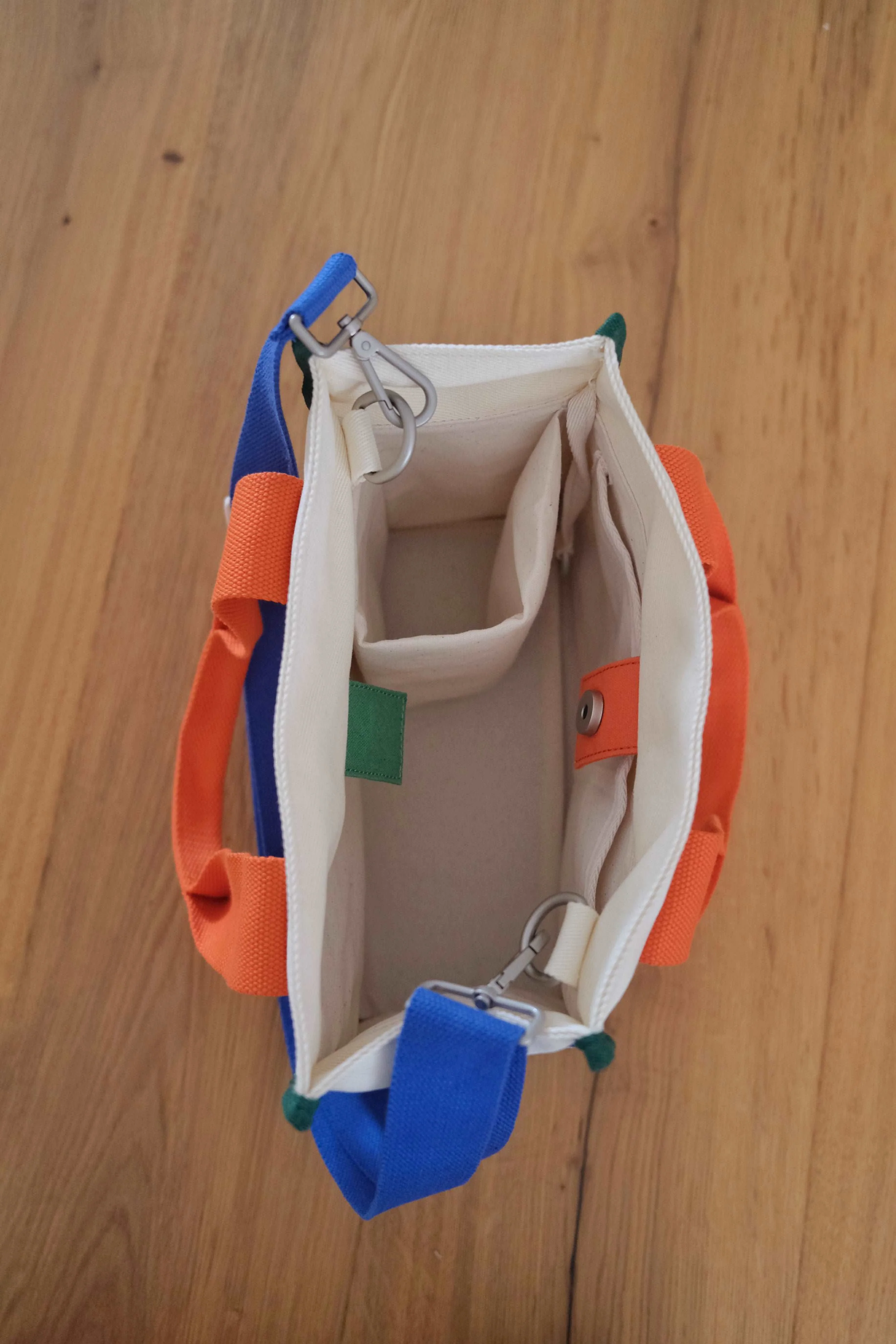 Analog No.16 Medium Tote Bag (Limited Edition) - Image 18