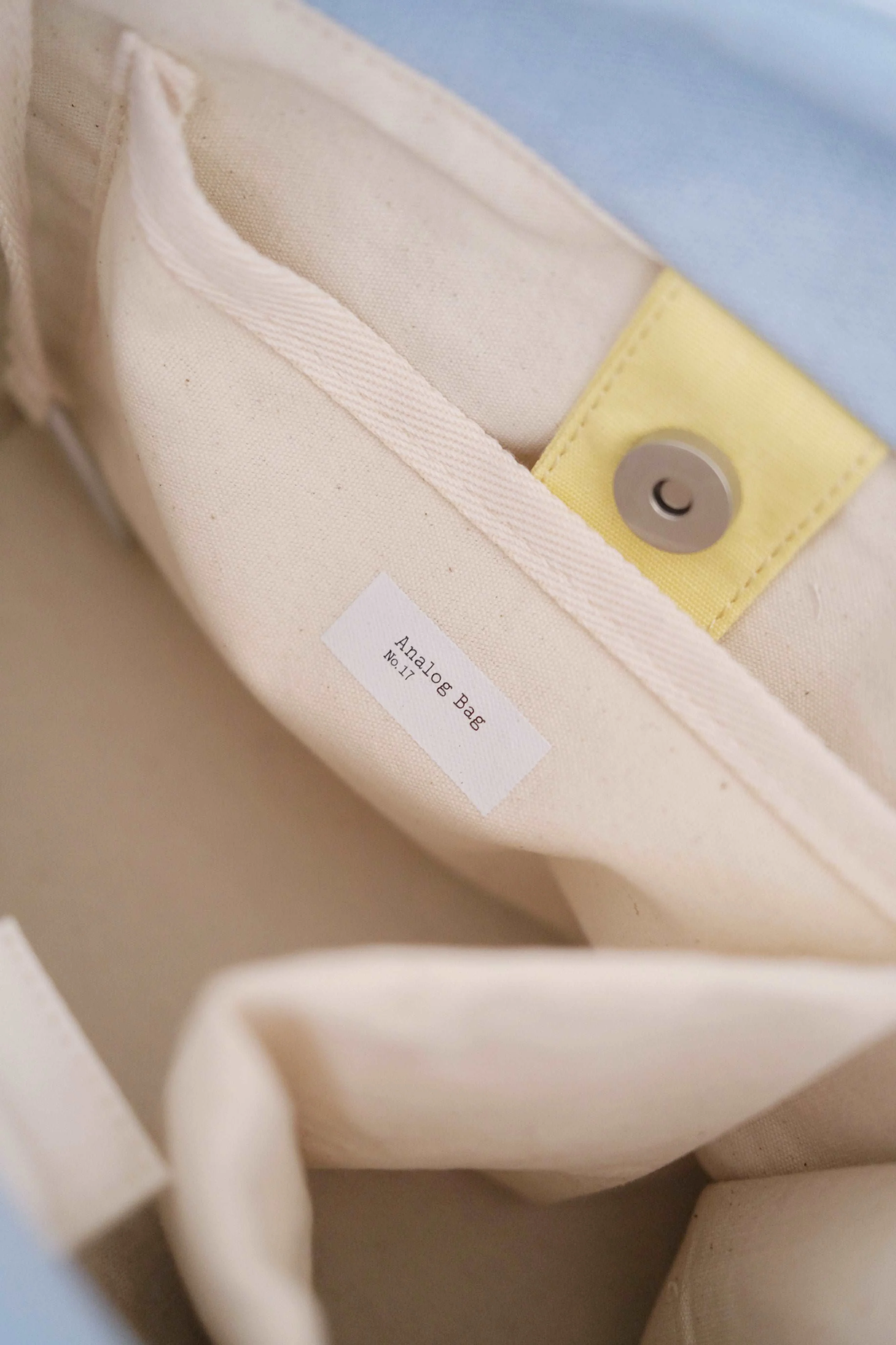 Preorder: Analog No.17 Medium Tote Bag v3 - Image 17