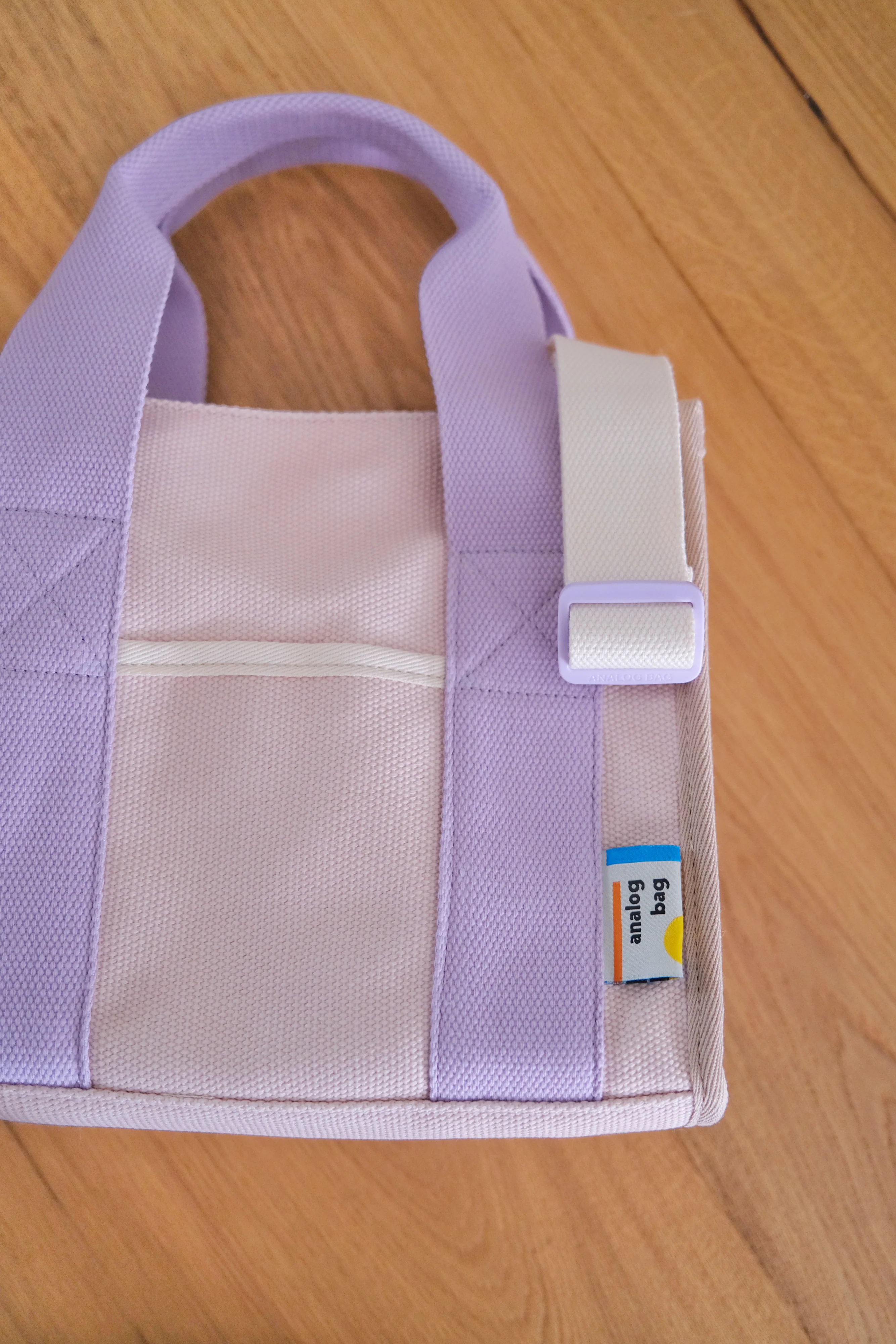 Analog No.7 Medium Tote Bag (Limited Edition) - Image 10