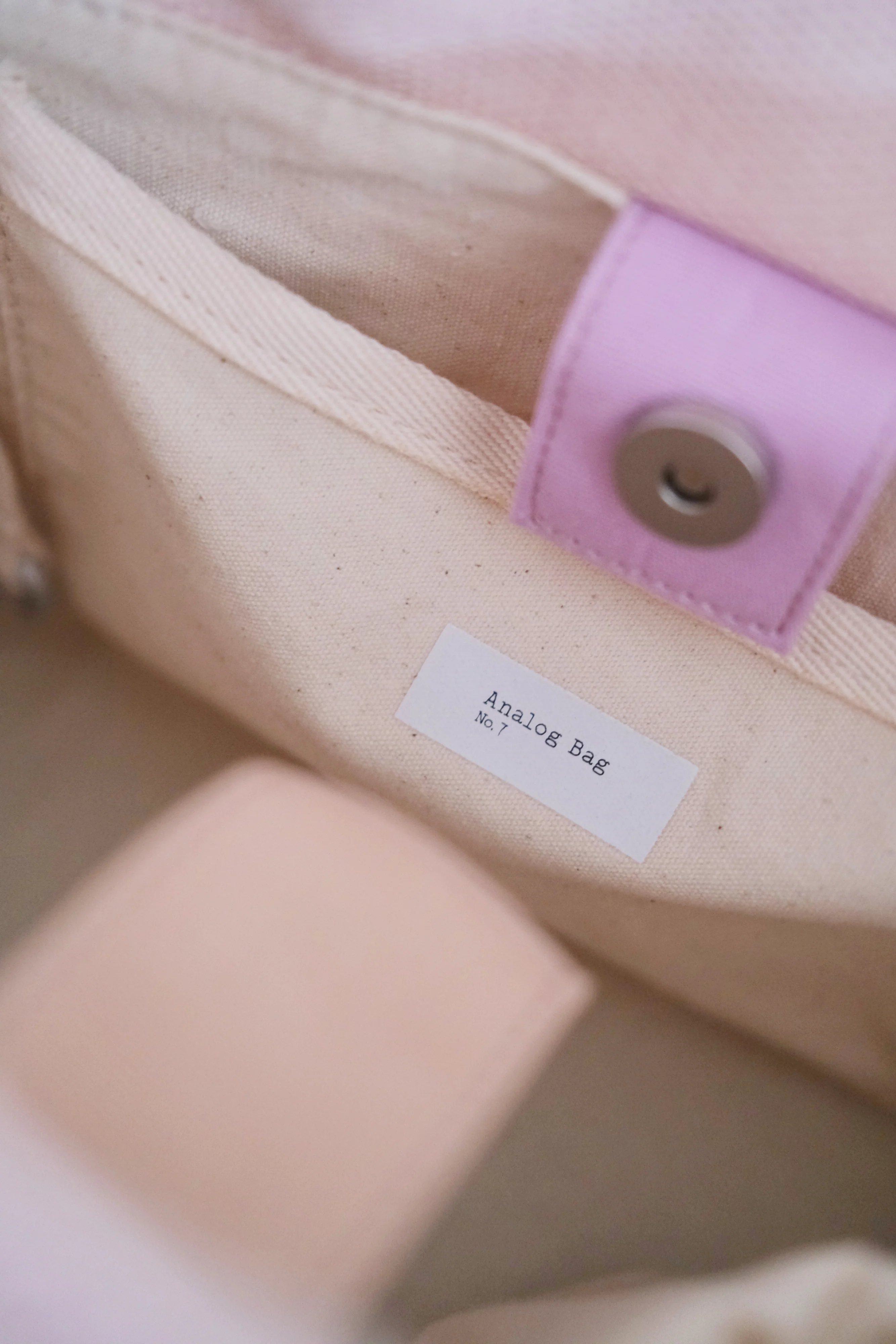 Analog No.7 Medium Tote Bag (Limited Edition) - Image 14