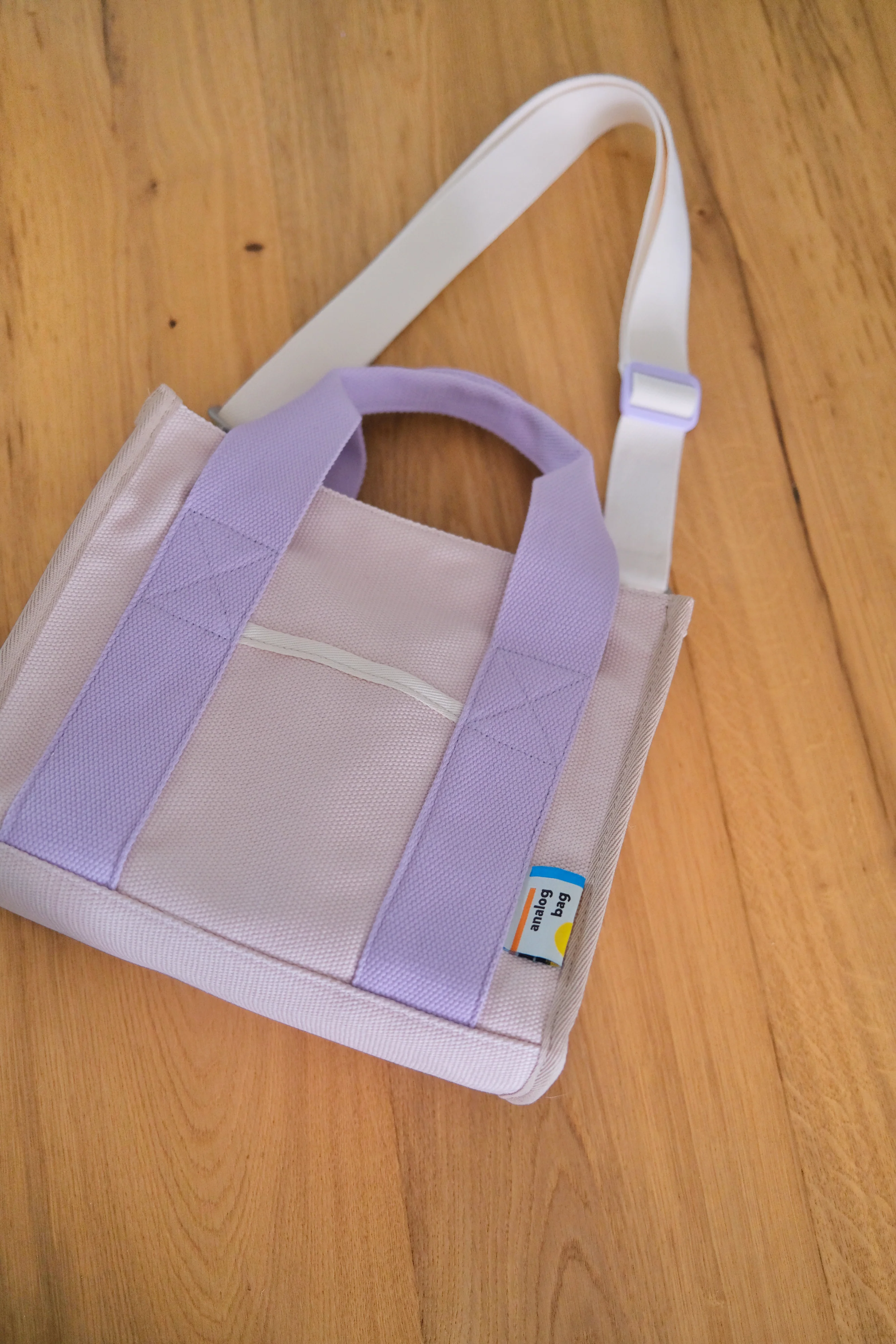 Analog No.7 Medium Tote Bag (Limited Edition) - Image 17