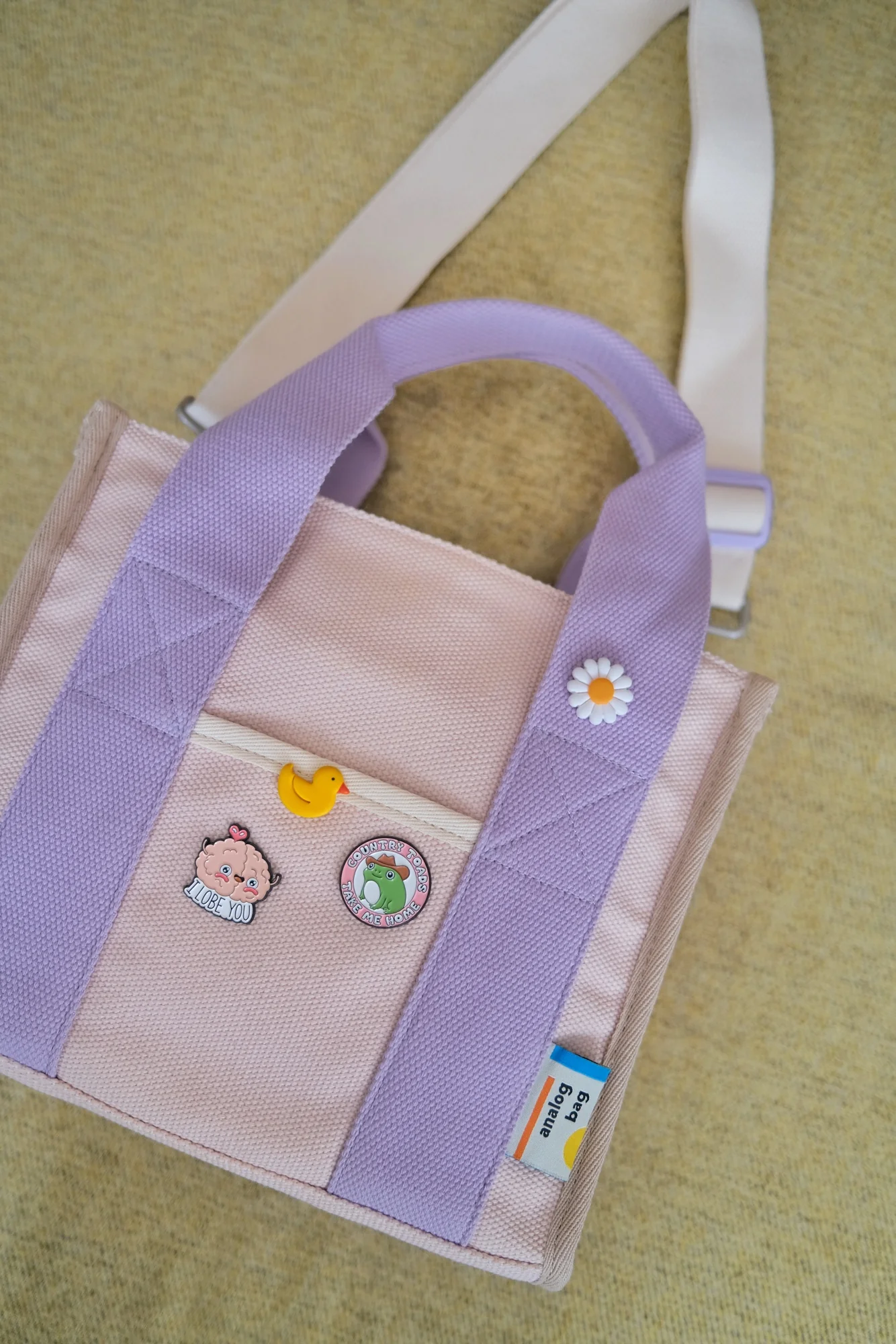 Analog No.7 Medium Tote Bag (Limited Edition) - Image 19