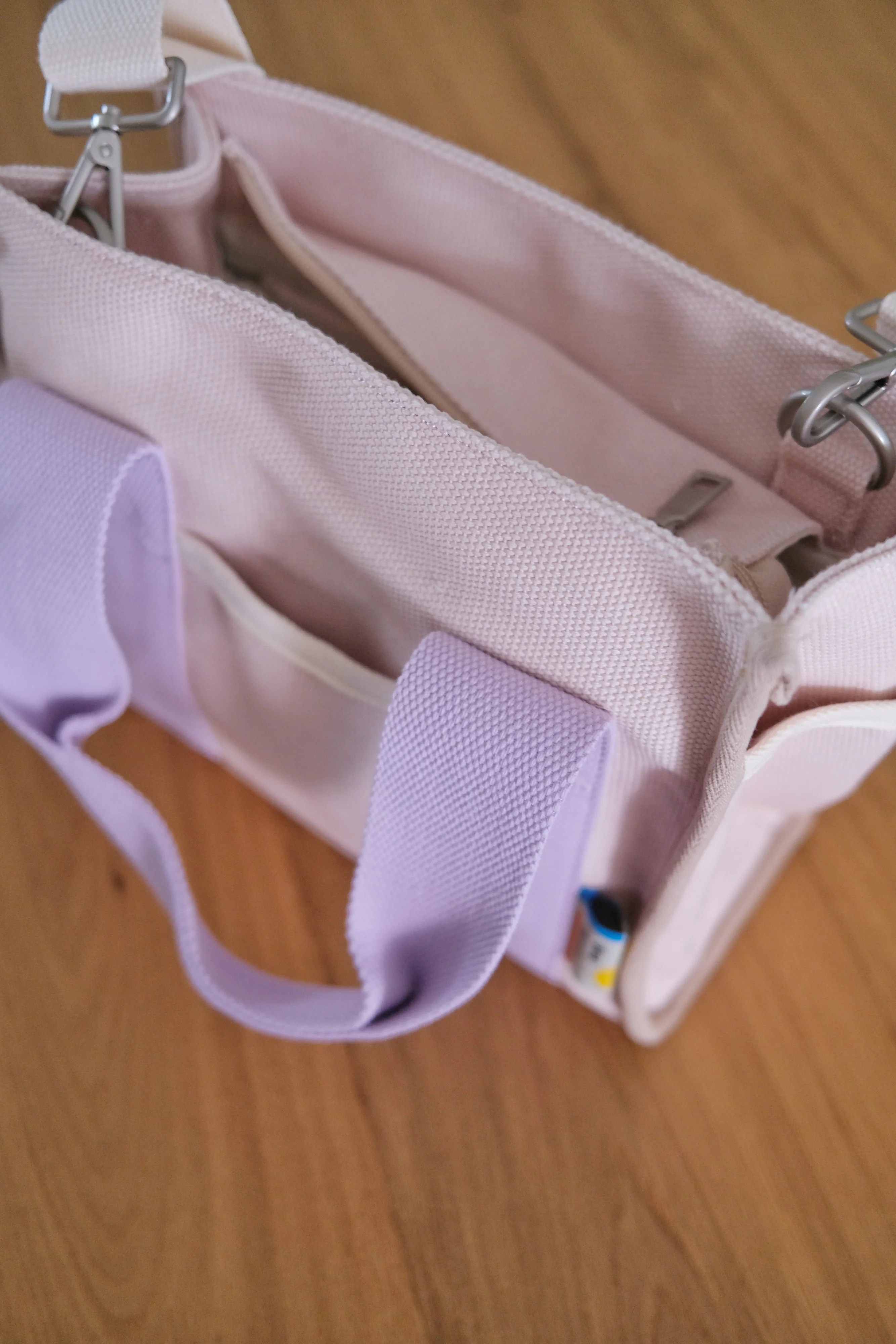 Analog No.7 Medium Tote Bag (Limited Edition) - Image 22