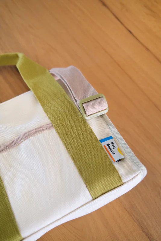 Analog No.8 Medium Tote Bag (Limited Edition) - Image 8