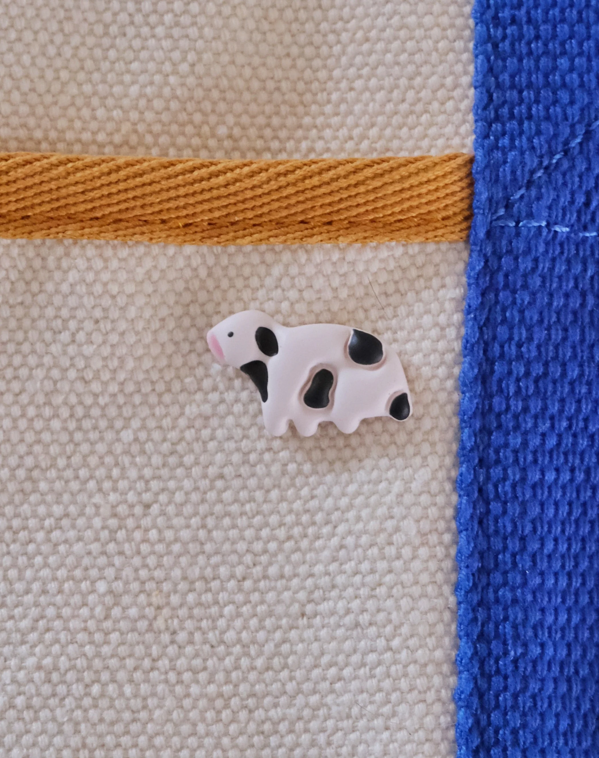 Cow Bobbin - Image 13