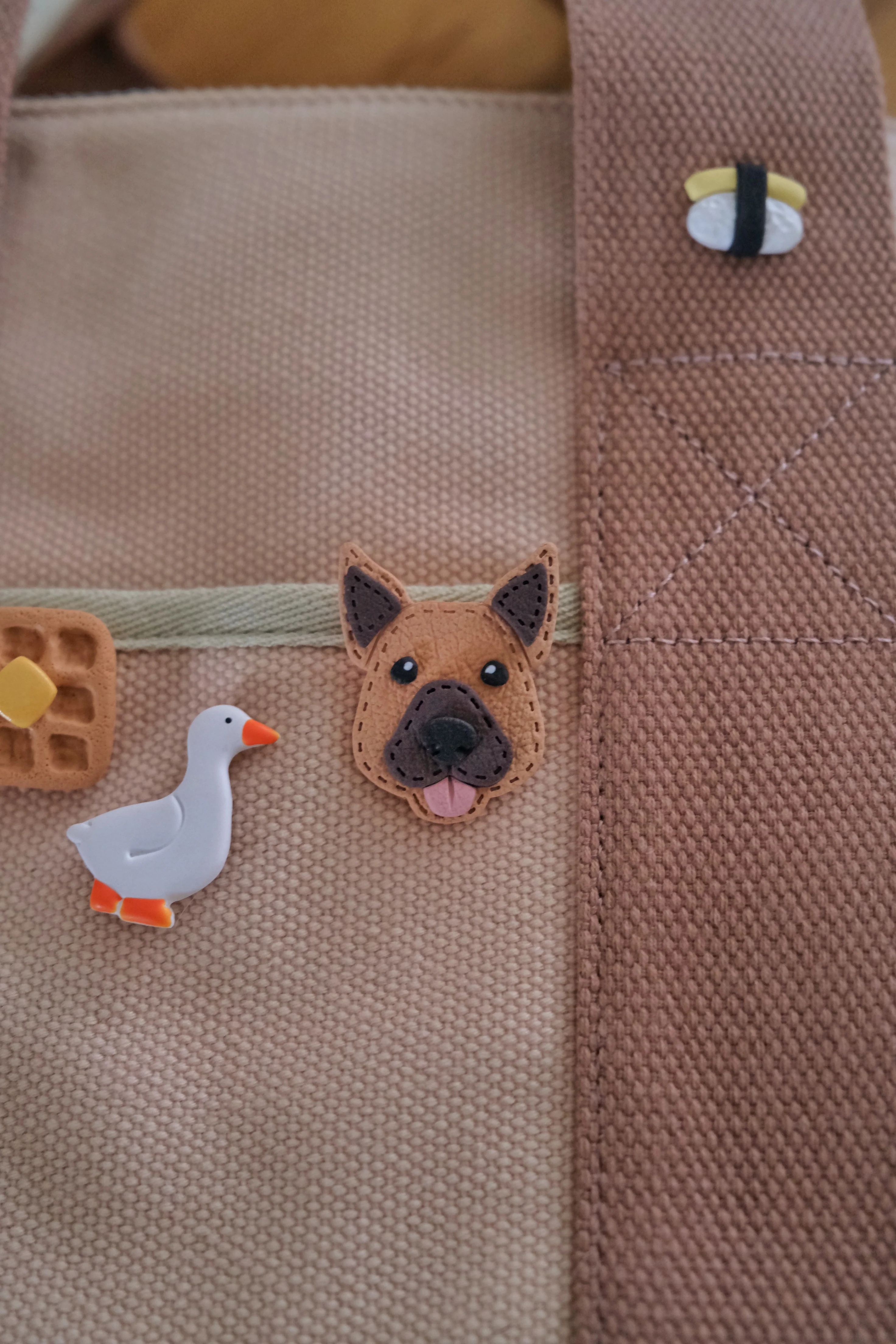 Gail the Goose Bobbin - Image 16