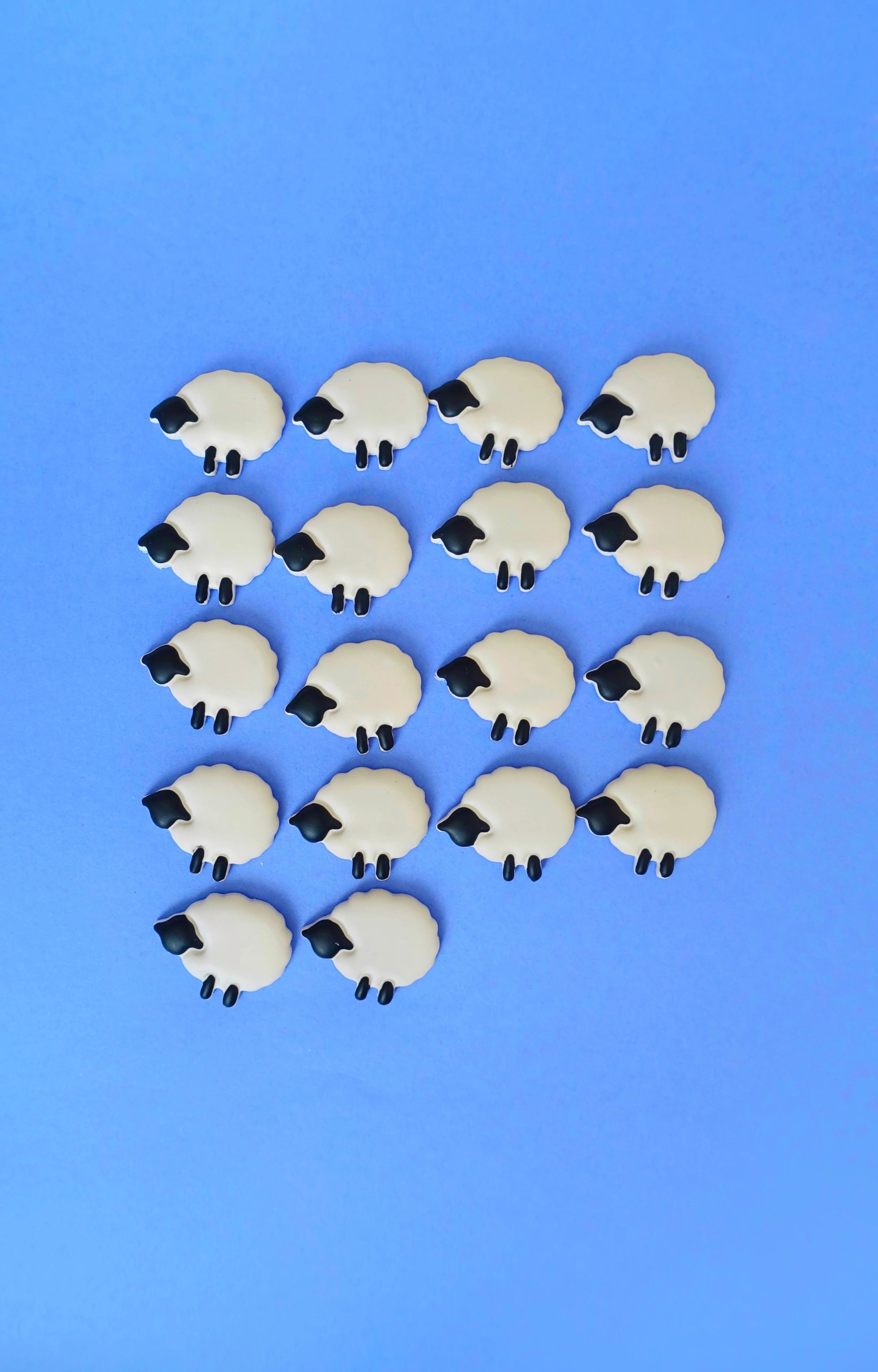 Sadie the Sheep Bobbin - Image 3